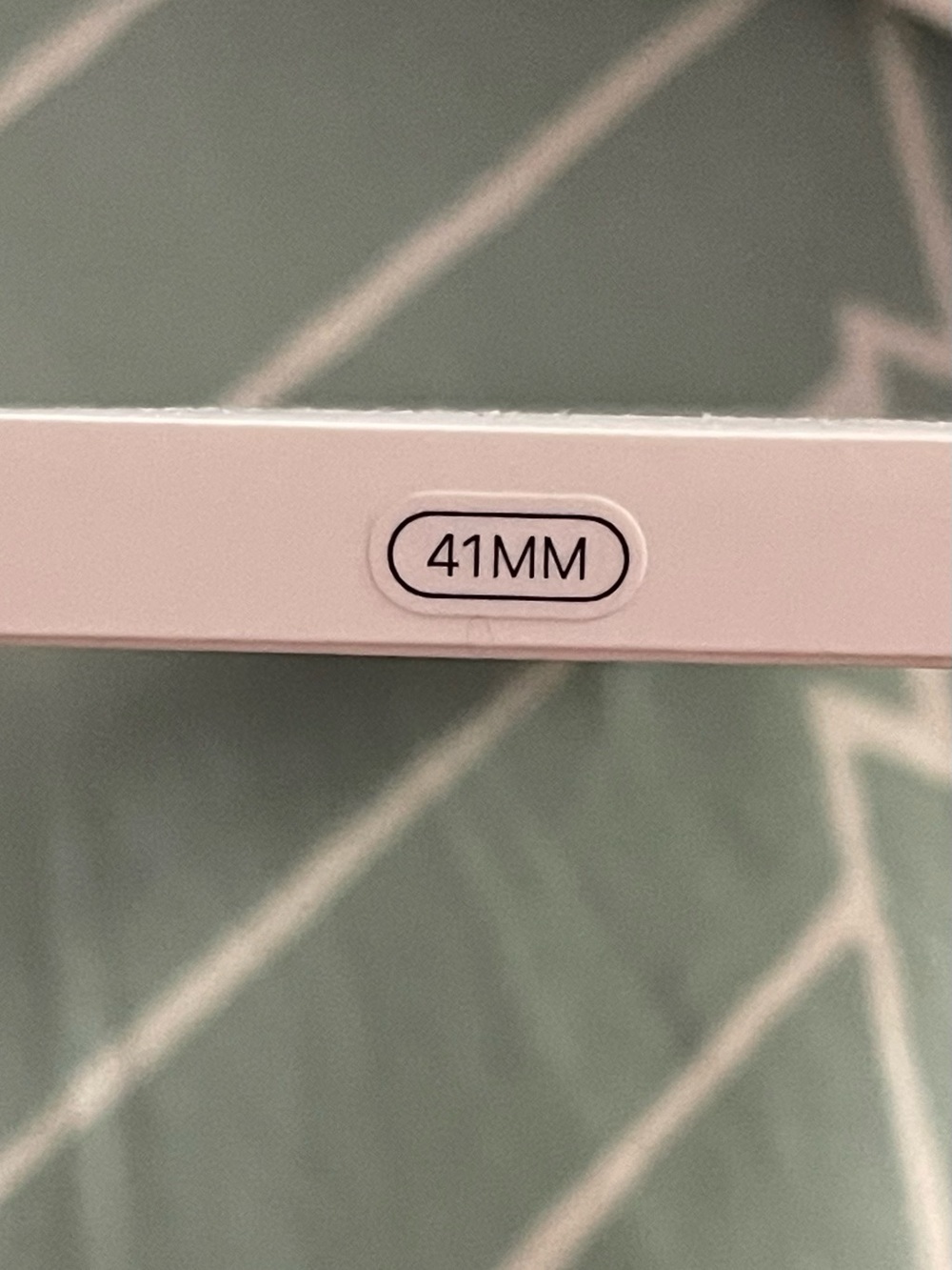 Apple Silicone Sport Watch Band Starlight color 41MM new - Picture 2 of 5